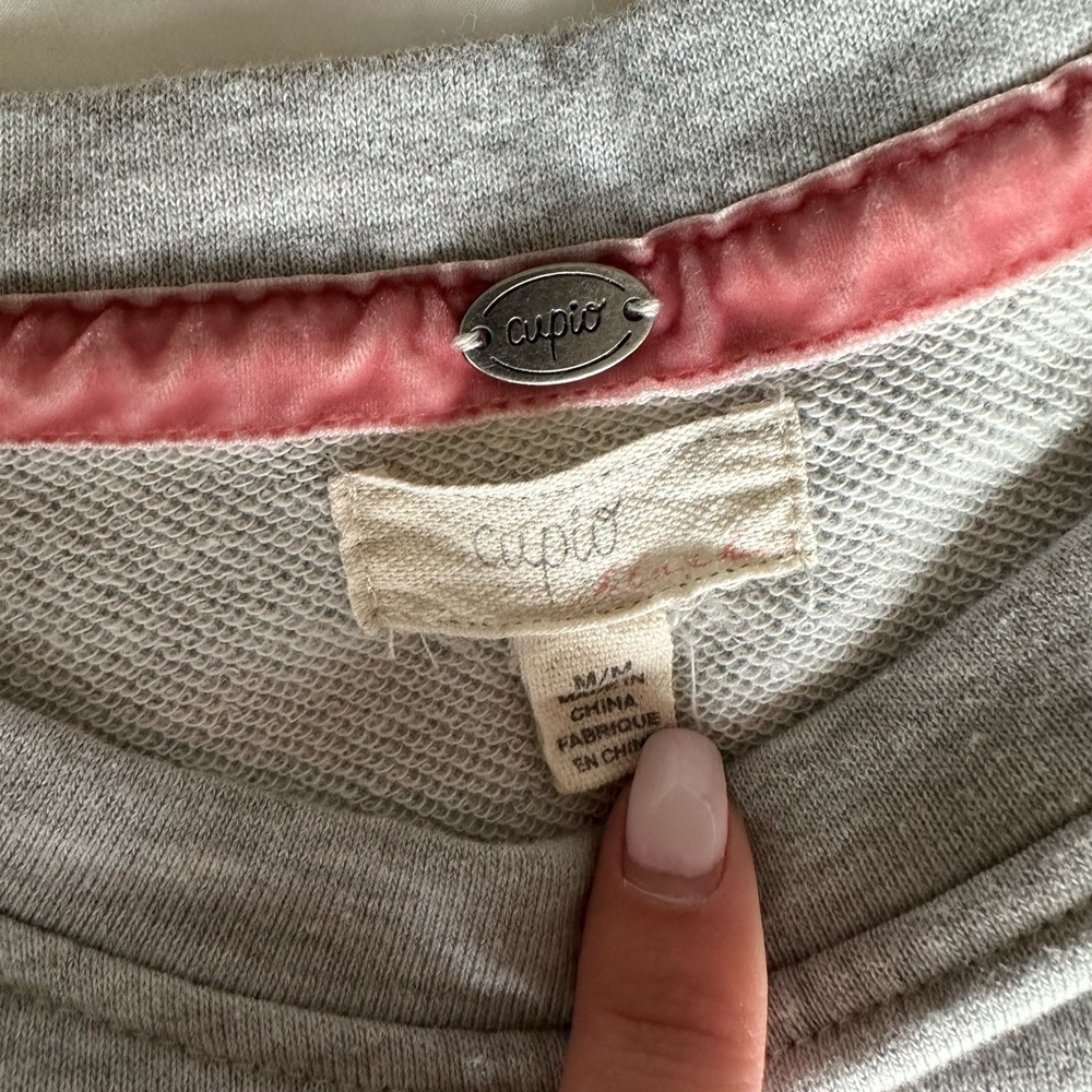 Sweatshirt size M